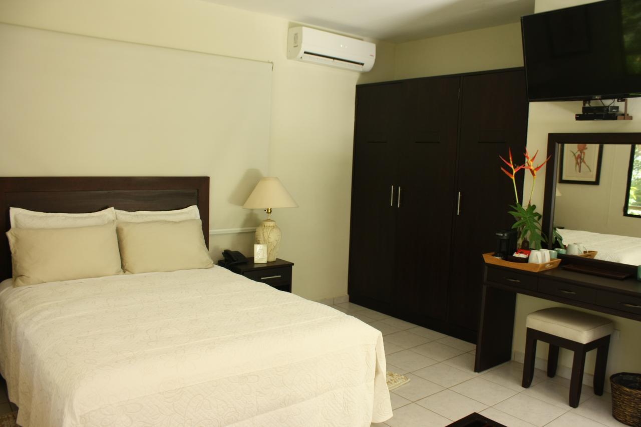 Paraiso Escondido Hotel Villas & Resort El Níspero Екстериор снимка